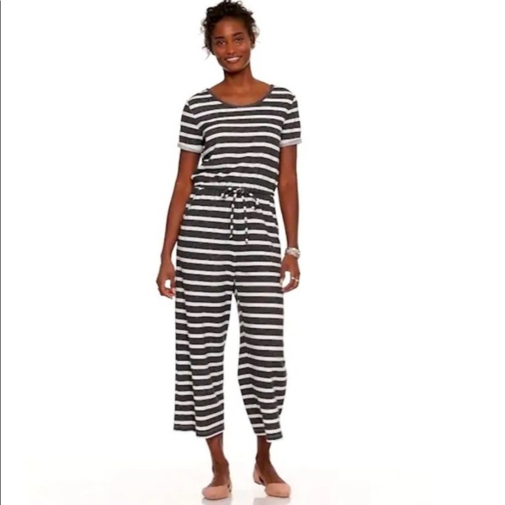 Old Navy Women’s Short Sleeve Wide Leg Cropped Jumpsuit, Navy White Stripe, XL